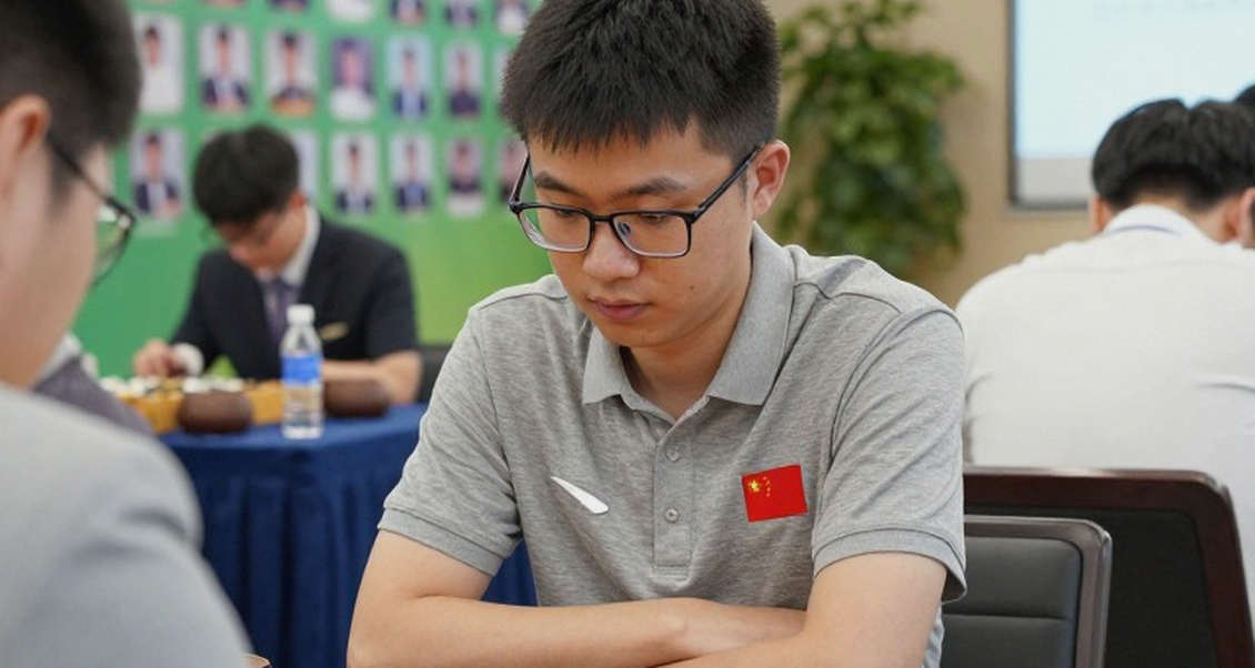 Ba nước cờ làm đảo ngược Samarkand: Nihal Sarin có 30 phút và lợi thế thắng, vẫn để Ấn Độ đánh rơi ngôi vương
