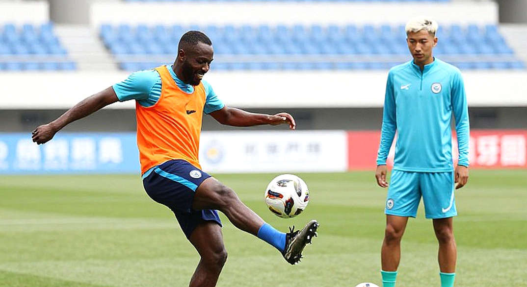 Mourinho khen Arda Güler: bốn tính từ, ba câu hỏi chưa có đáp án