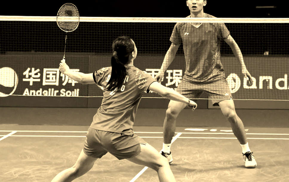 Alwi Farhan tập cùng Kento Momota ở Tokyo: câu chuyện chuyển giao và khoảng trống dữ liệu trước Asian Games 2026