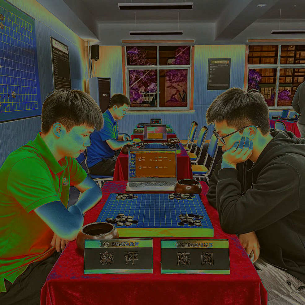 Dortmund Sparkassen Trophy 2027: Giải đấu không tồn tại và khóa học mượn danh Carlsen