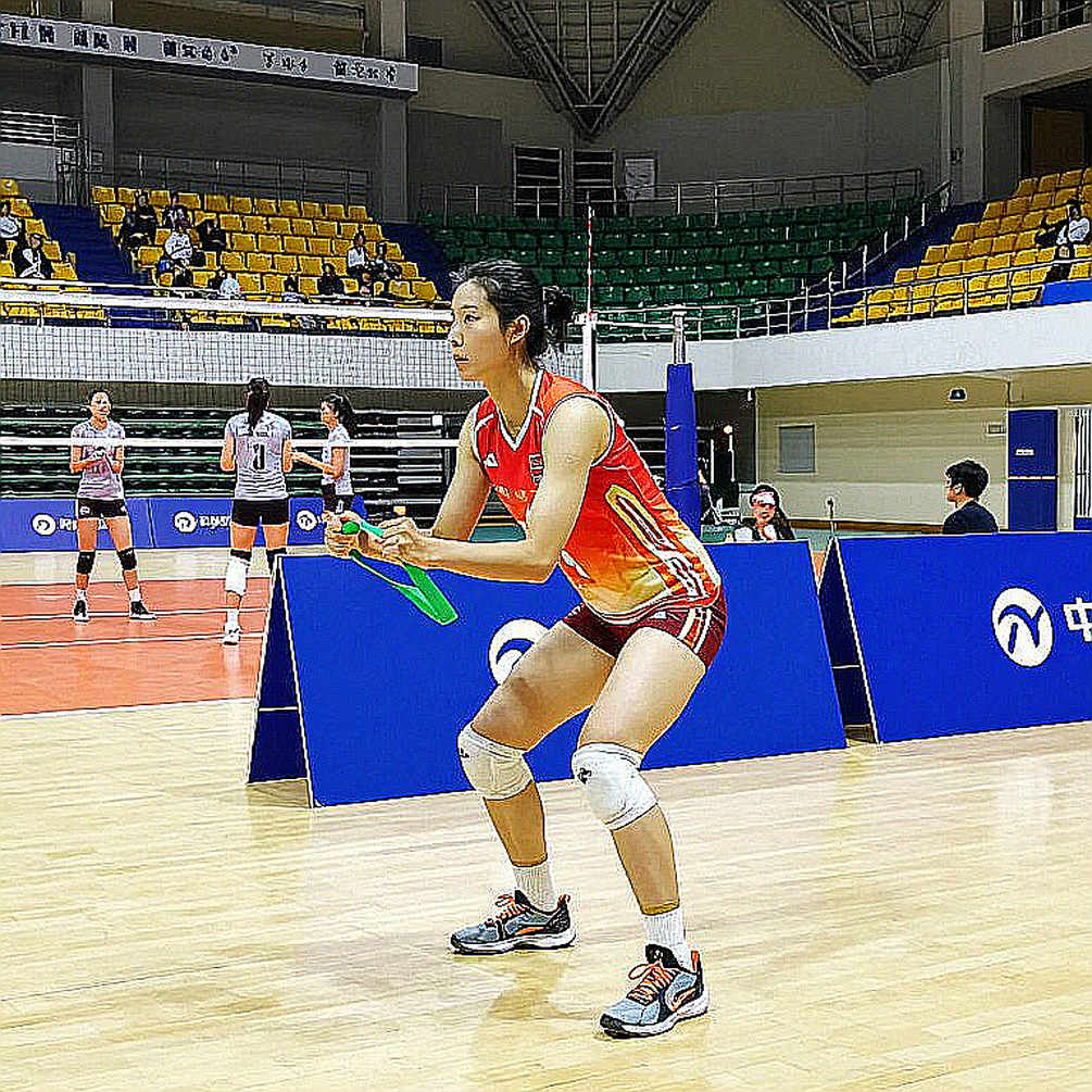 Serbia 3-1 và hiệp ba 15-25: khi chiếc ghế huấn luyện trống, bản lĩnh được đo ở hiệp bốn