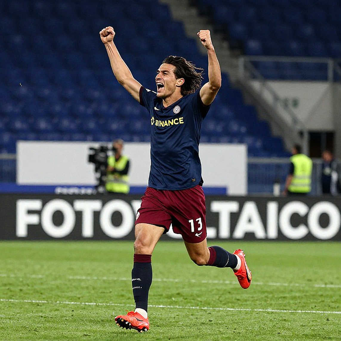 The 34th-Minute Whistle at San Siro and Estupiñán's Full-Back Problem The 34th-Minute Whistle at San Siro and Estupiñán's Full-Back Problem