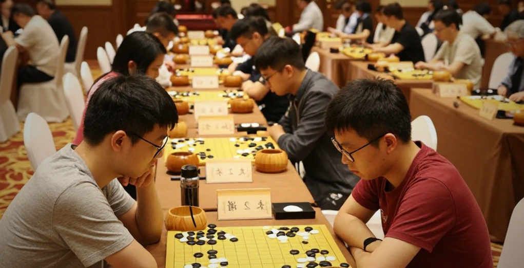 Egon Mattaaq and the Scotch Game: When a Chess Opening-Content Headline Diverges From Its Body Egon Mattaaq and the Scotch Game: When a Chess Opening-Content Headline Diverges From Its Body