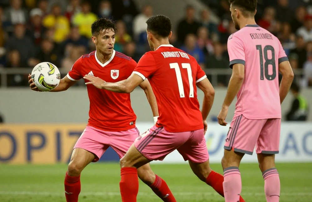Oaxaca and a Misplaced 'Football' Label: A Lesson in Source Verification Oaxaca and a Misplaced 'Football' Label: A Lesson in Source Verification