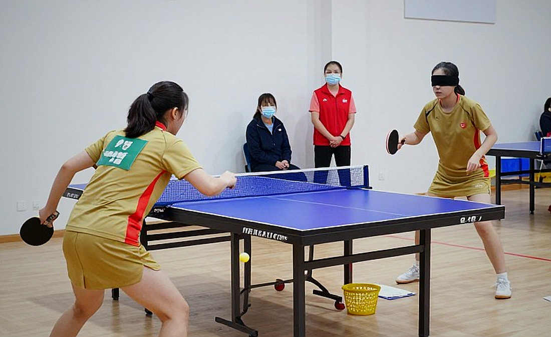 Bóng bàn Anh gieo hạt trên sóng thiếu nhi: bài toán 4-7 tuổi và một quả bóng không đúng chuẩn ITTF Bóng bàn Anh gieo hạt trên sóng thiếu nhi: bài toán 4-7 tuổi và một quả bóng không đúng chuẩn ITTF